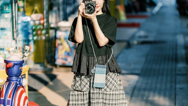 Hey~ let's take a photo~